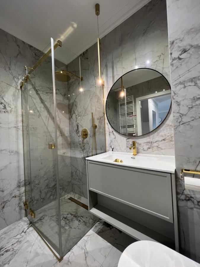 Bella Casa Luxury Apartament Radom Eksteriør billede